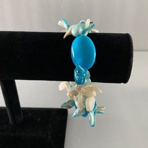 Vintage genuine freshwater pearl and dry shell bracelet